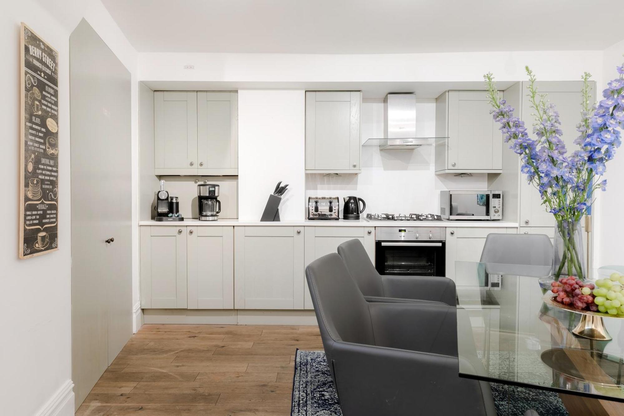 Appartement Rare Find Off Oxford St! Soho 5Bed Design House For Xxl Groups à Londres Extérieur photo